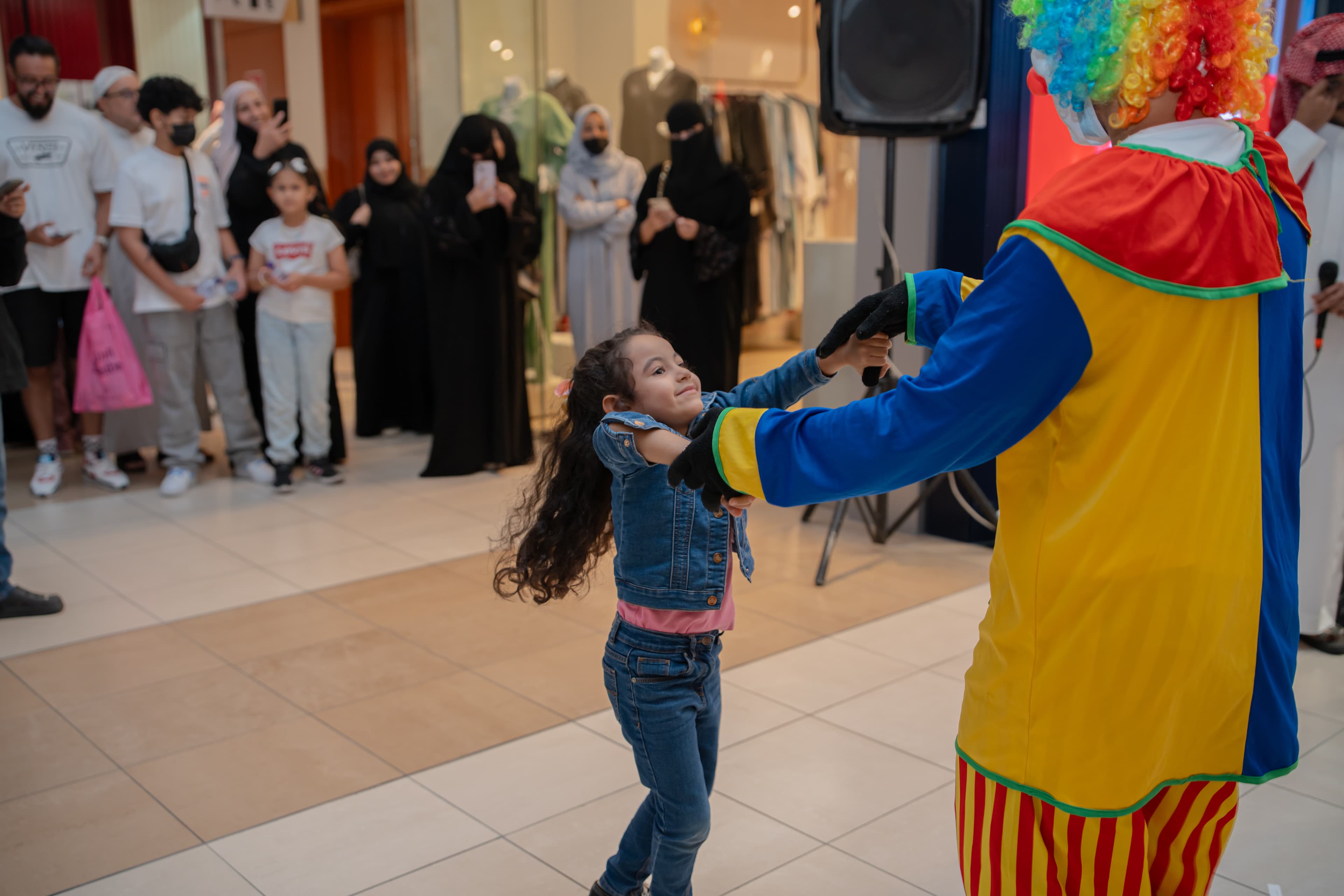 المودلز والأزياء — براند عبايات  انجل — لقطة ٨٢