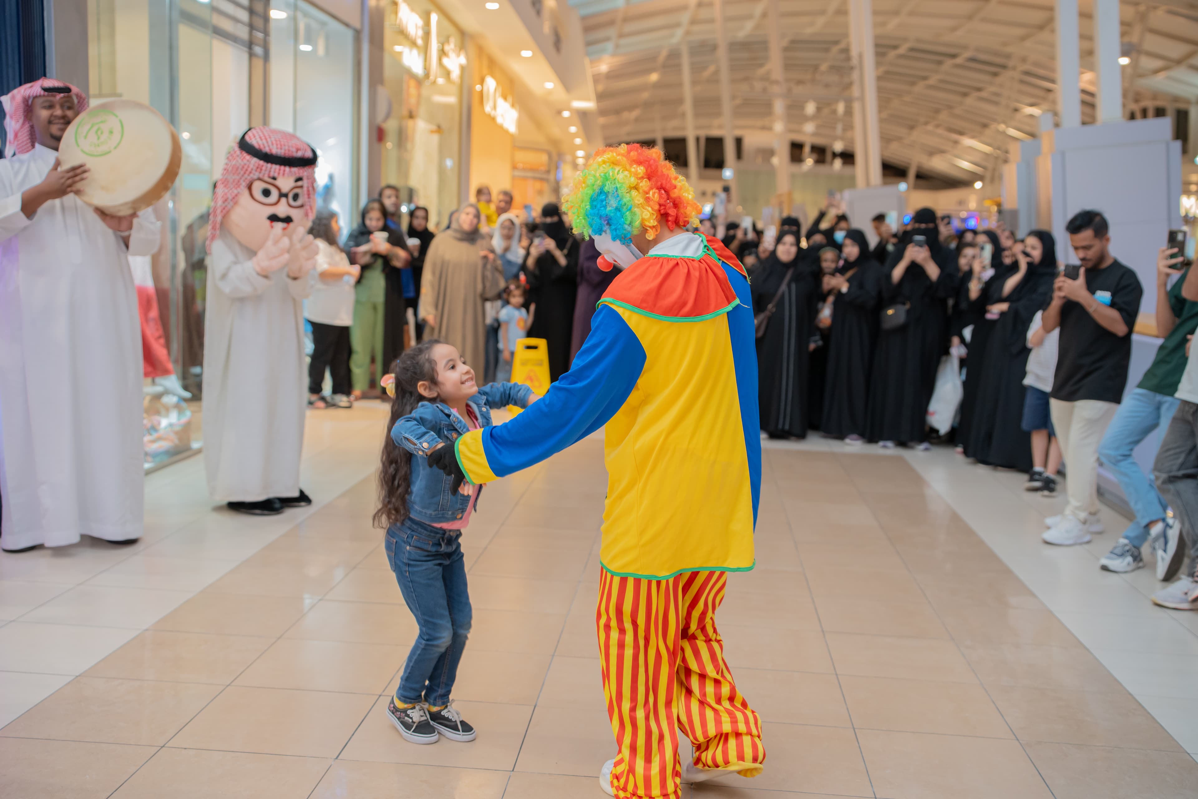 المودلز والأزياء — براند عبايات  انجل — لقطة ٦٩