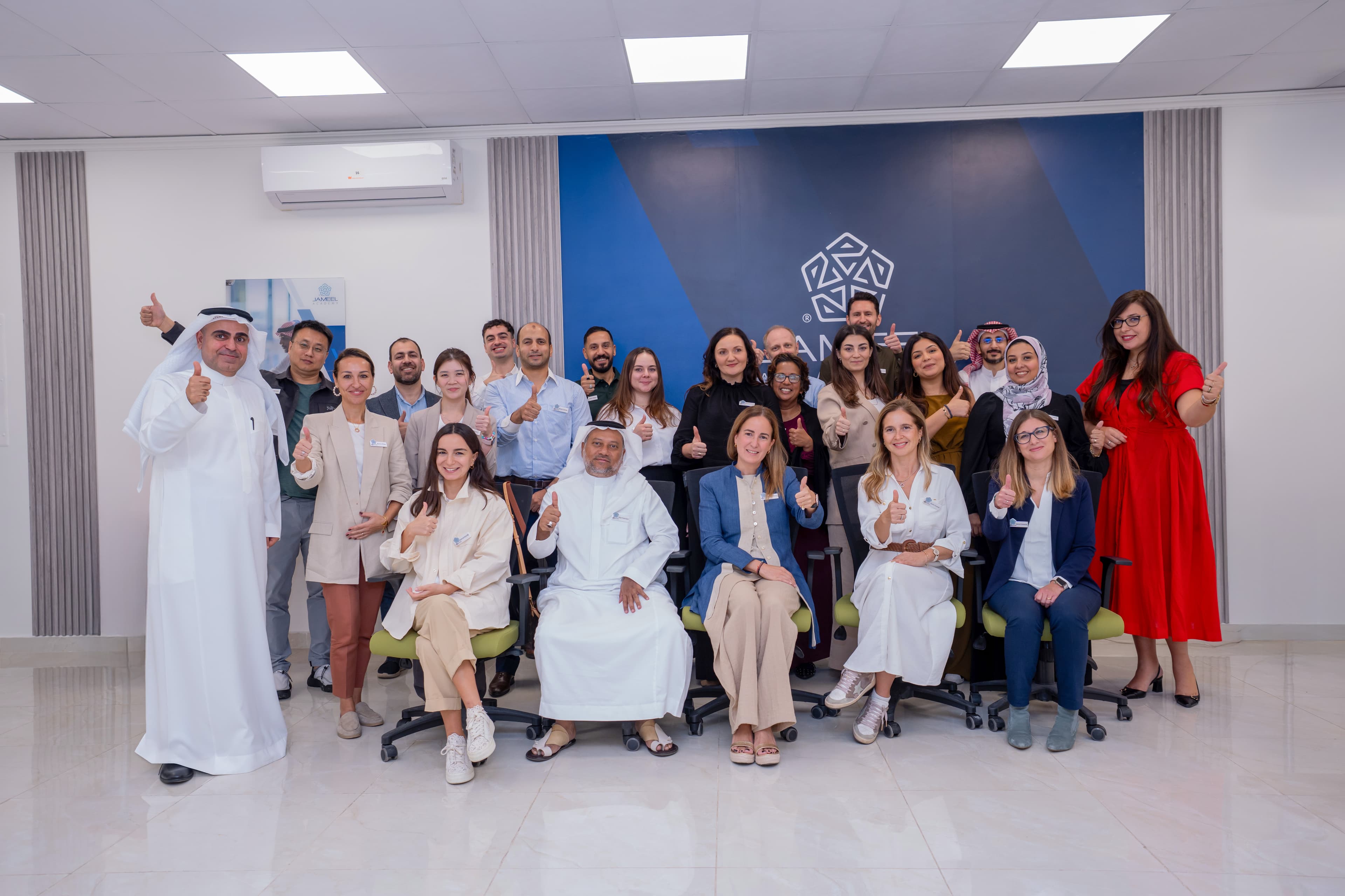 الشركات — شركة عبدالطيف جميل — لقطة ٩