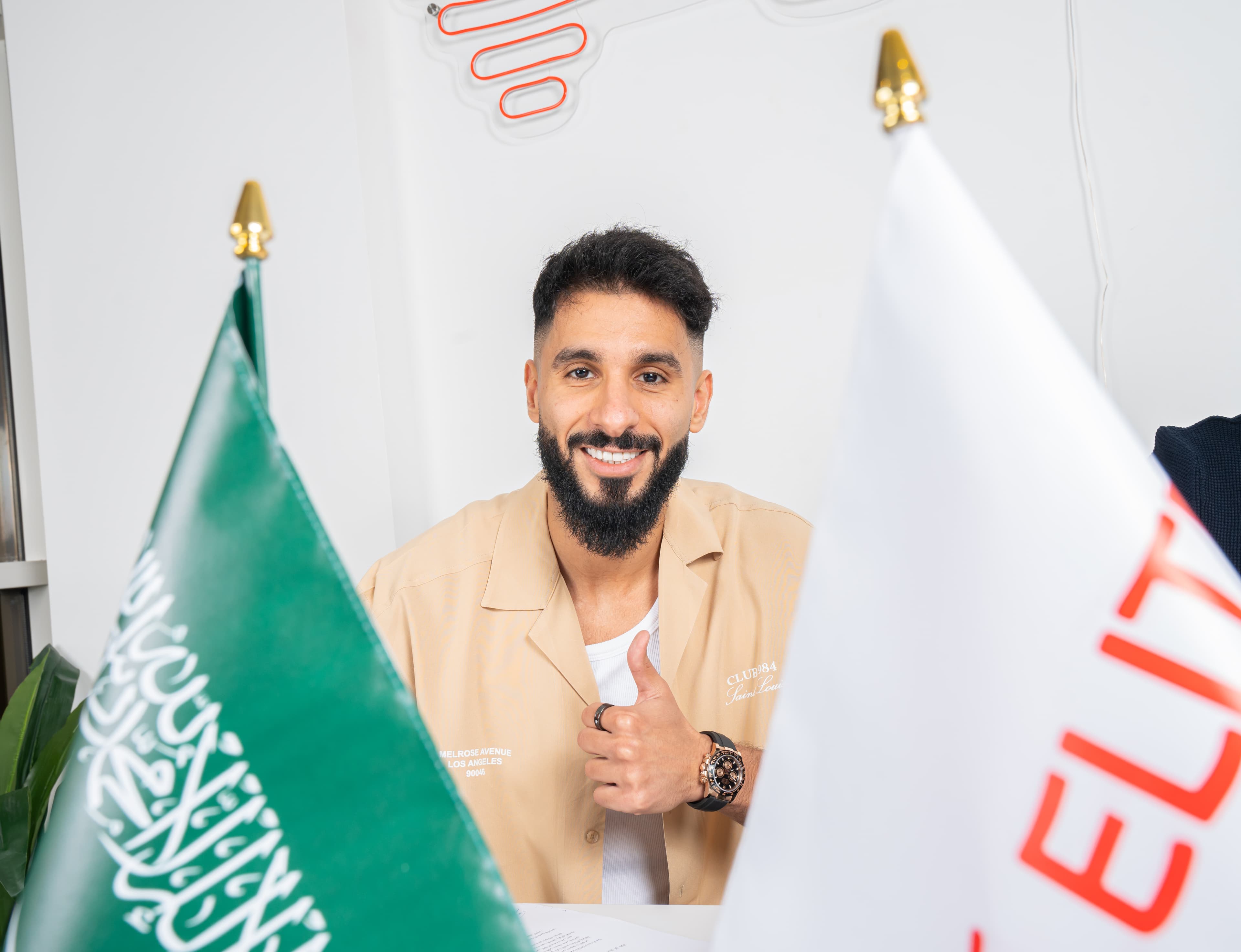 السيارات — وكالة لعيبه - ايليت — لقطة ٢