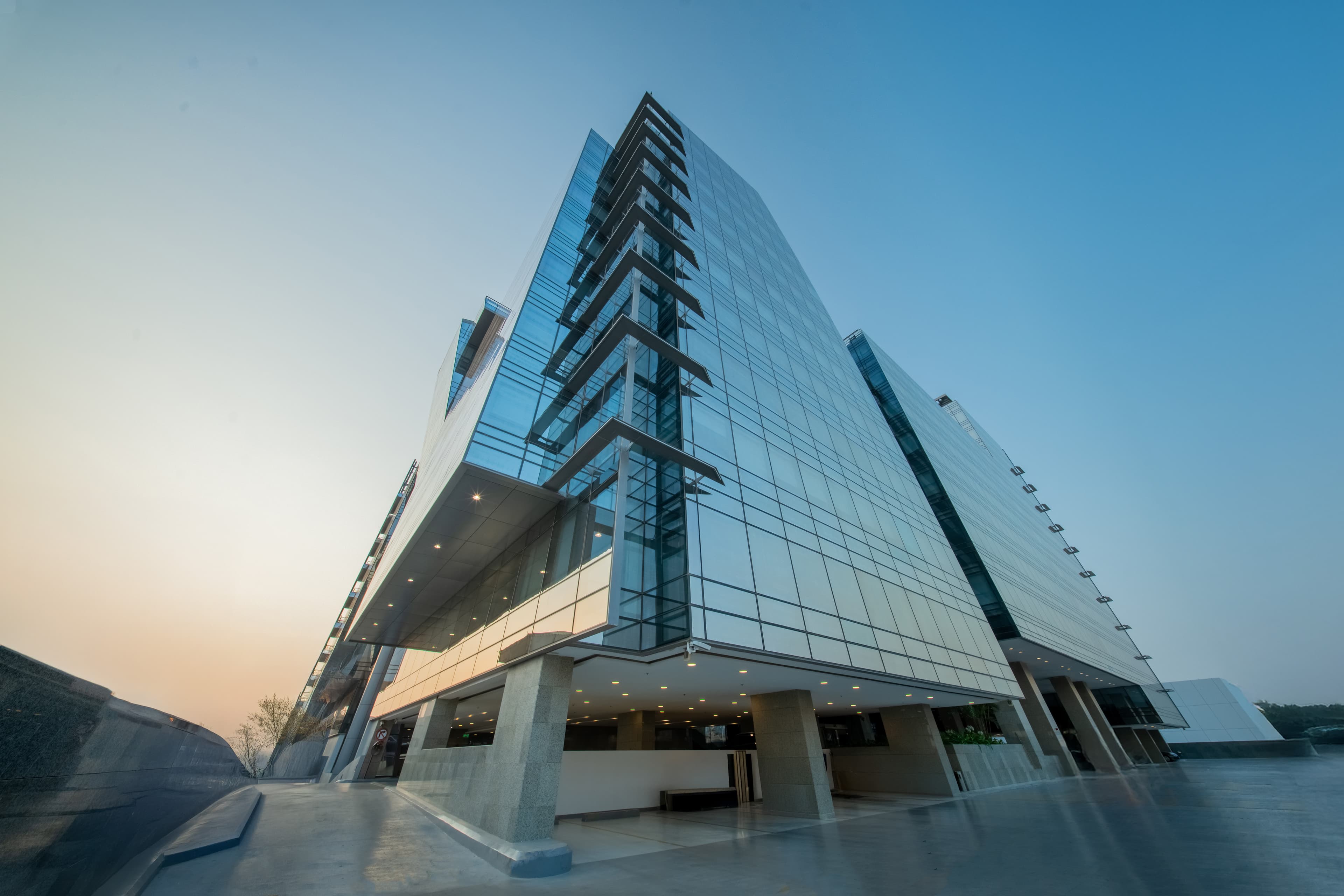 الشركات والمؤسسات — شركة زهران - Zahran Company — لقطة ١١