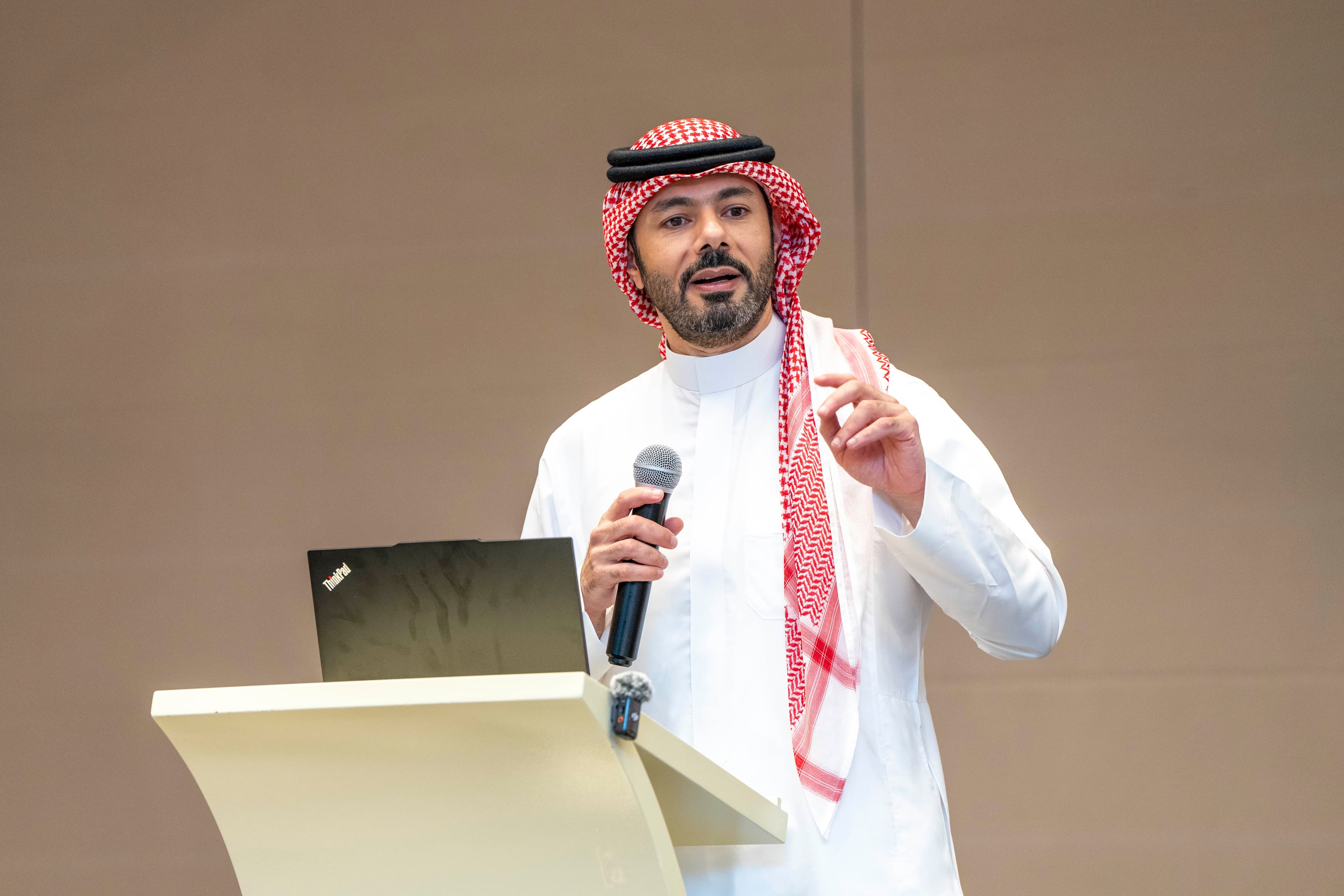 الشركات — شركة احمد عابد - متلقى الخبازين — لقطة ٦